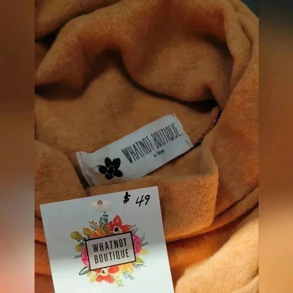 NWT SIZE XLG WHATNOT BOUTIQUE Oversized Peach High Low Cowl Neck Poncho Sweater - Picture 3 of 7